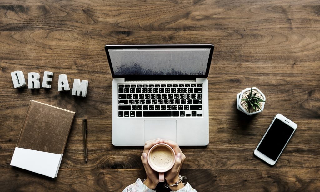 8 TOP Dicas Para Ter Sucesso Em HOME OFFICE e Ser Produtivo